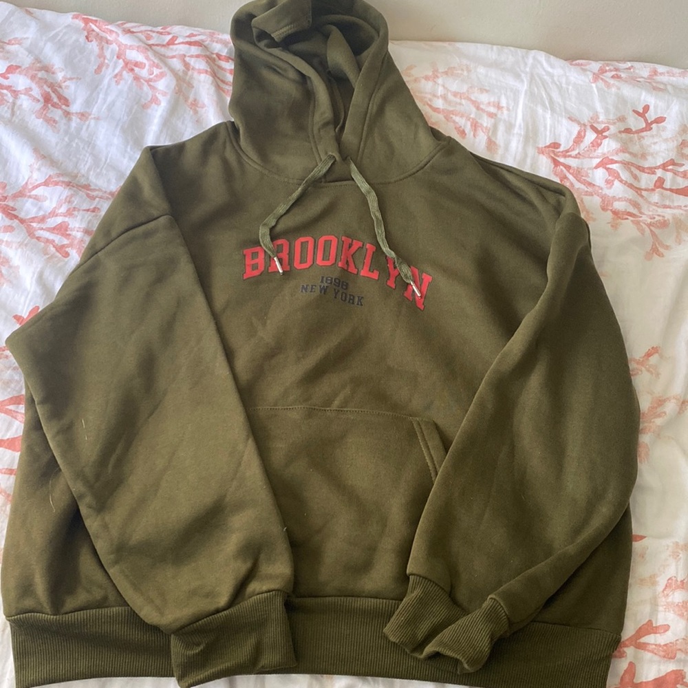 Large dark green hoodie brand new never worn